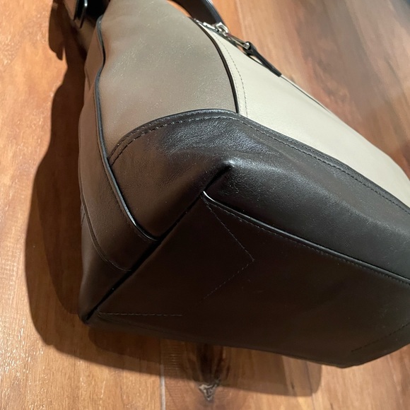 Coach Purse - Picture 9 of 14